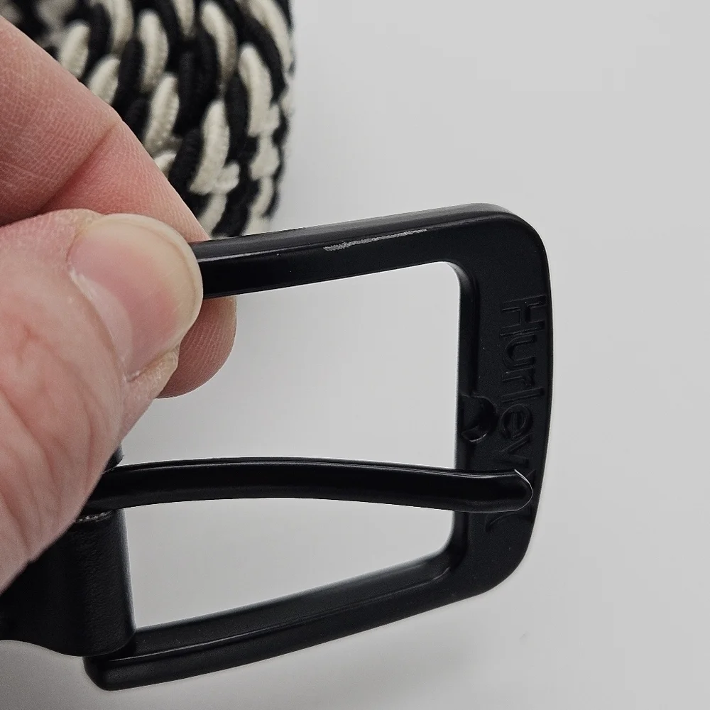 Hurley black and white chevron knit stretchy belt unisex